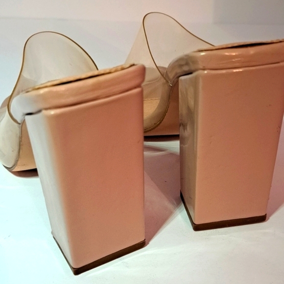Olivia Ferragamo Chunky Heels, Clear, Open Back . Size 5 1/2 - Picture 7 of 9